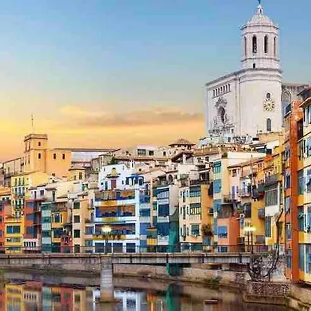 The Riverside Cozy And Spacious * Gerona