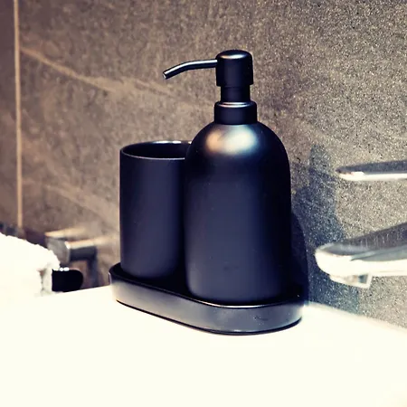 The Riverside Cozy And Spacious *