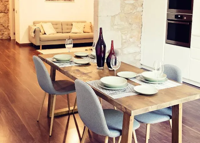 Appartamento The Riverside Cozy And Spacious